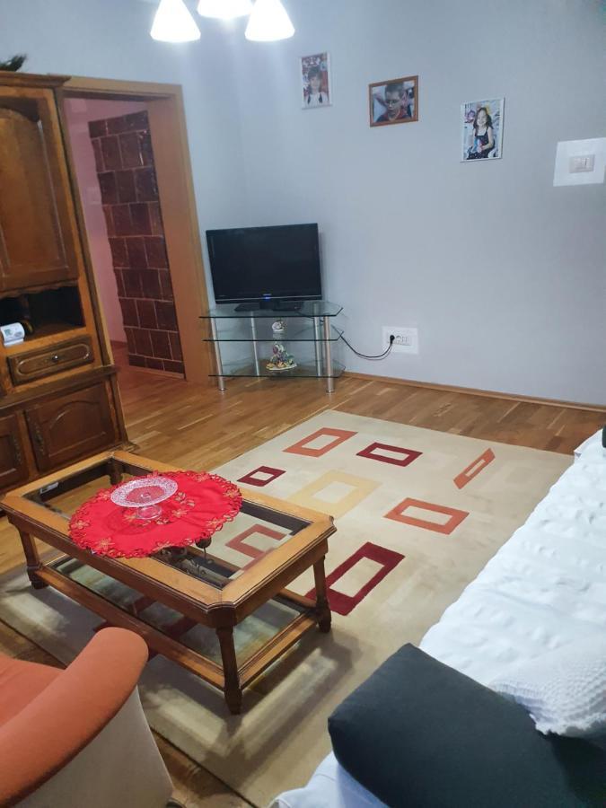 Apartament Cu Trei Camere Băile Herculane Zewnętrze zdjęcie