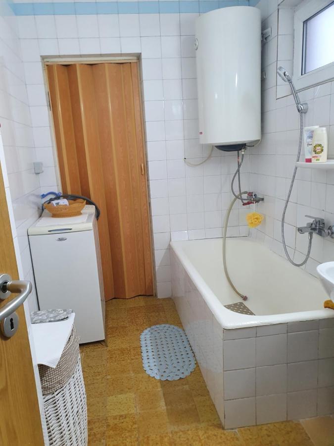 Apartament Cu Trei Camere Băile Herculane Zewnętrze zdjęcie